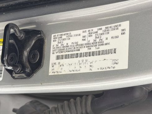 Used 2019 Ford F150 XL w/ Equipment Group 101A Mid RWD image 30