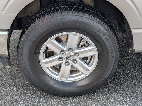 Used 2021 Ford F150 XLT w/ Trailer Tow Package AWD/4WD image 13