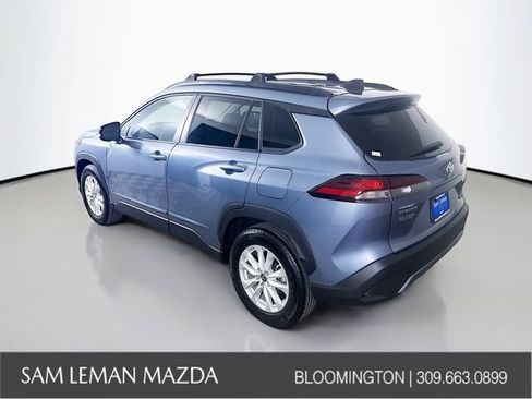 Used 2026 Toyota Corolla Cross LE image 5