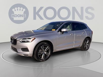 Used 2020 Volvo XC60 T6 Momentum w/ Protection Package Premier