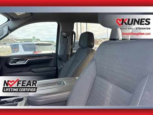 Used 2022 GMC Sierra 1500 Elevation image 19