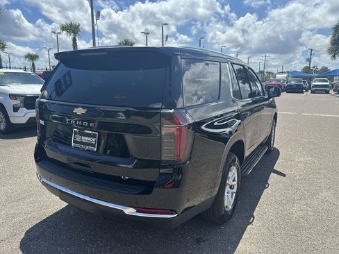 Used 2025 Chevrolet Tahoe LT RWD image 16