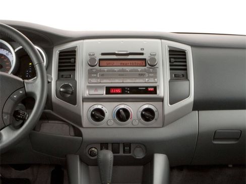 Used 2010 Toyota Tacoma PreRunner RWD image 18