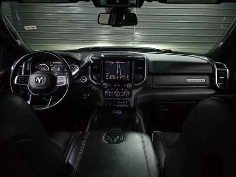 Used 2020 RAM 3500 Laramie image 15