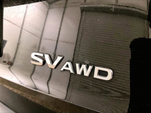 Used 2023 Nissan Rogue SV AWD/4WD image 13