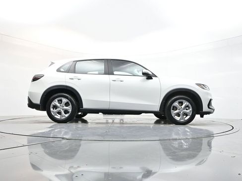 Used 2024 Honda HR-V LX image 35