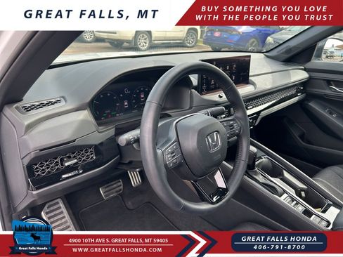 Used 2024 Honda Accord Sport image 12