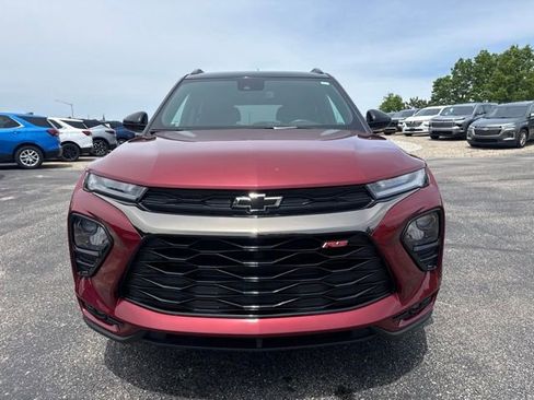 Used 2023 Chevrolet TrailBlazer RS AWD/4WD image 2