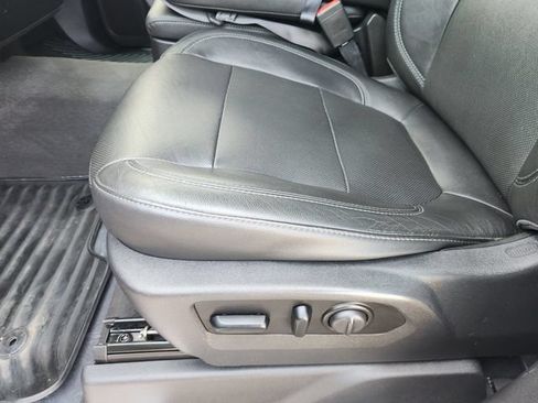 Used 2019 Chevrolet Silverado 1500 LTZ w/ Safety Package AWD/4WD image 26