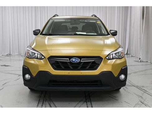 Used 2023 Subaru Crosstrek 2.5i Sport AWD/4WD image 3