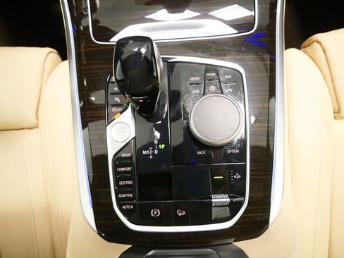 Used 2019 BMW X5 xDrive50i w/ M Sport Package AWD/4WD image 36