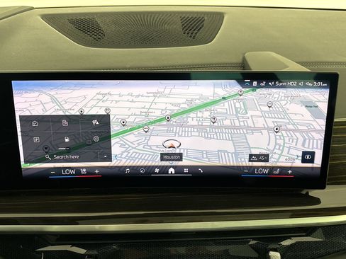 Used 2024 BMW X5 sDrive40i w/ Parking Assistance Package RWD image 19