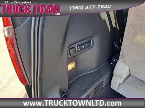 Used 2014 Ford Explorer Limited w/ Equipment Group 302A AWD/4WD image 14