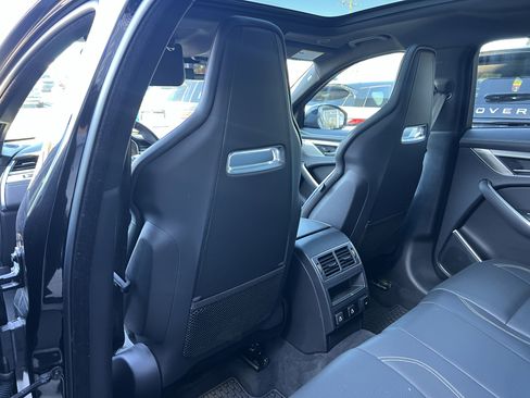 Certified 2025 Jaguar F-PACE R-Dynamic S image 34