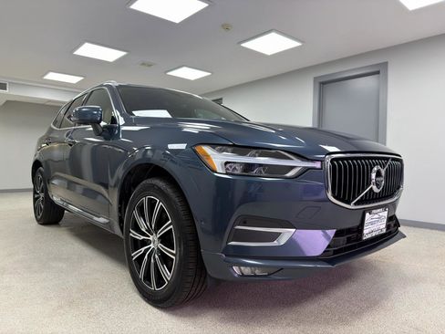 Used 2019 Volvo XC60 T5 Inscription w/ Protection Package image 4