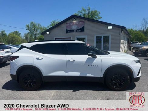 Used 2020 Chevrolet Blazer LT AWD/4WD image 2