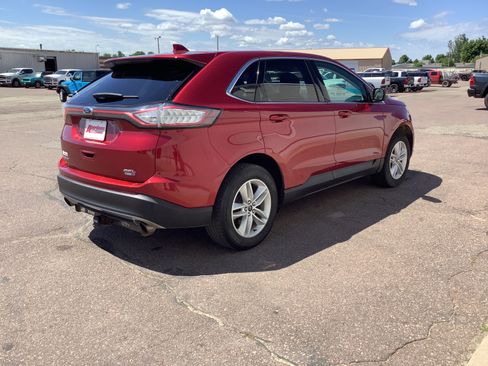 Used 2018 Ford Edge SEL w/ Equipment Group 201A AWD/4WD image 5