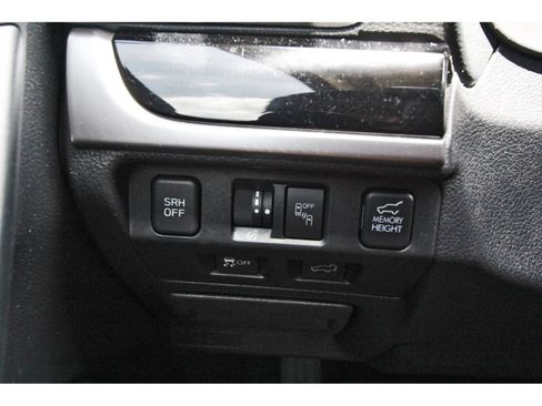Used 2017 Subaru Forester 2.5i Touring AWD/4WD image 20