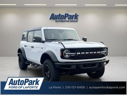 Used 2023 Ford Bronco Wildtrak image 1