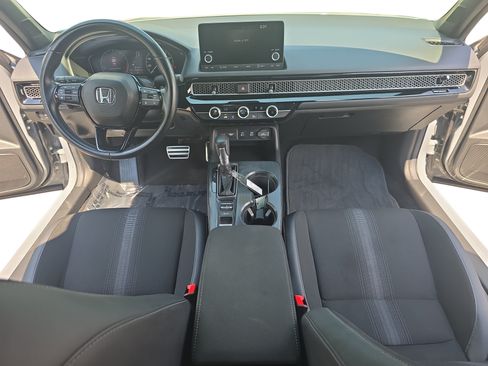 Used 2025 Honda Civic Sport image 9