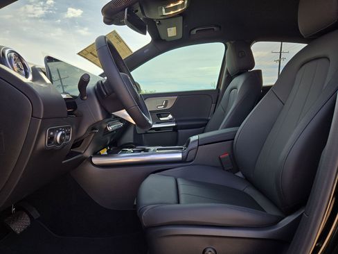 New 2025 Mercedes-Benz GLA 250 GLA 250 image 16