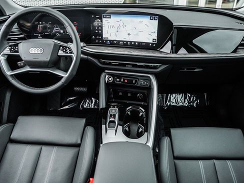 New 2025 Audi Q5 2.0T Premium Plus image 6