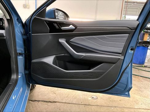 New 2026 Volkswagen Jetta SEL image 30