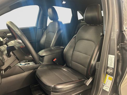 Used 2023 Ford Escape ST-Line FWD image 18