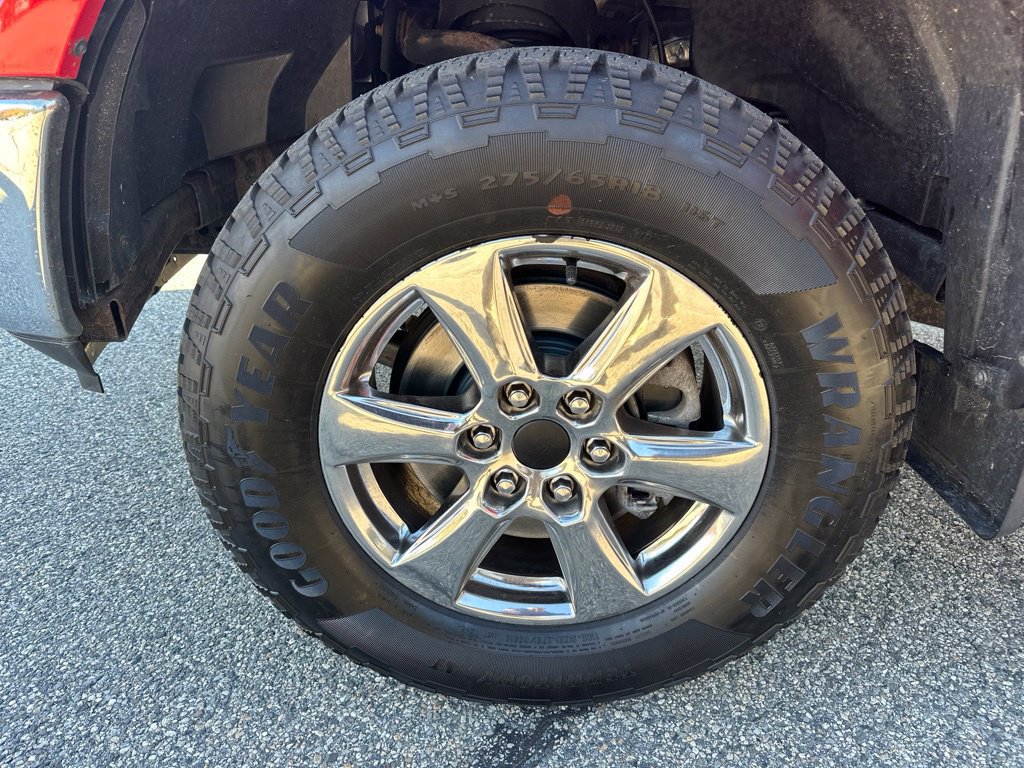 Used 2019 Ford F150 XLT w/ Equipment Group 302A Luxury AWD/4WD image 35
