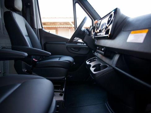 New 2026 Mercedes-Benz Sprinter 144 Cargo image 15