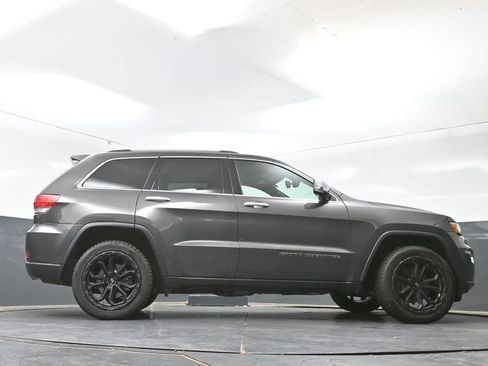 Used 2018 Jeep Grand Cherokee Limited w/ Trailer Tow Group IV AWD/4WD image 50
