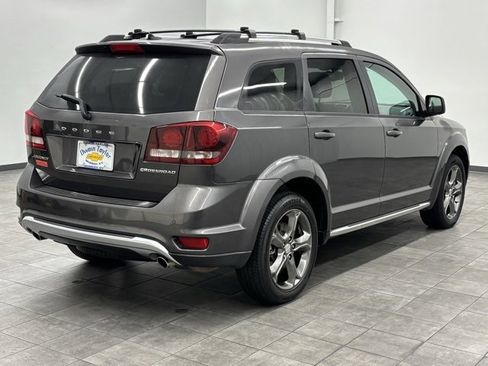 Used 2015 Dodge Journey Crossroad w/ Flexible Seating Group image 2