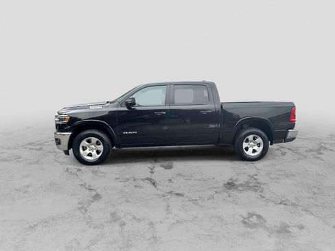 Certified 2025 RAM 1500 Big Horn AWD/4WD image 5