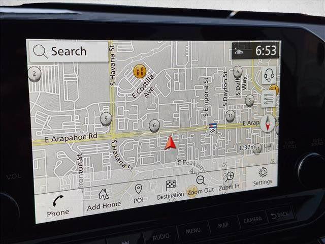 Used 2025 Nissan Pathfinder Platinum AWD/4WD image 13