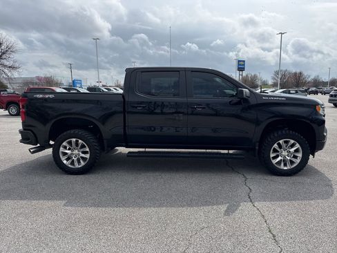 Used 2022 Chevrolet Silverado 1500 RST w/ Convenience Package II image 3