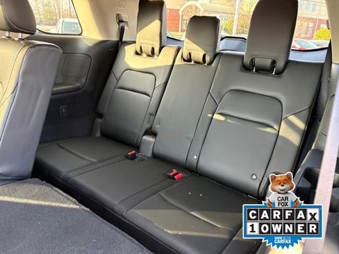 Used 2023 Nissan Pathfinder SL w/ Lighting Package (N92) image 21