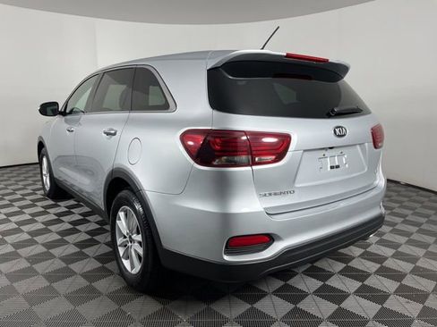 Used 2020 Kia Sorento FWD V6 image 7