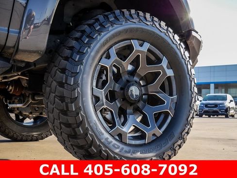 Used 2021 Ford F150 Lariat w/ Equipment Group 502A High AWD/4WD image 11