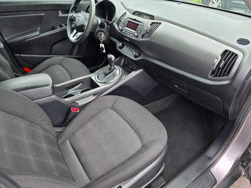 Used 2012 Kia Sportage LX FWD image 25
