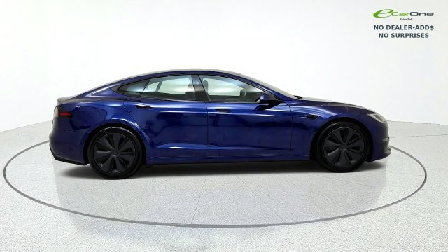 Used 2024 Tesla Model S AWD/4WD image 9