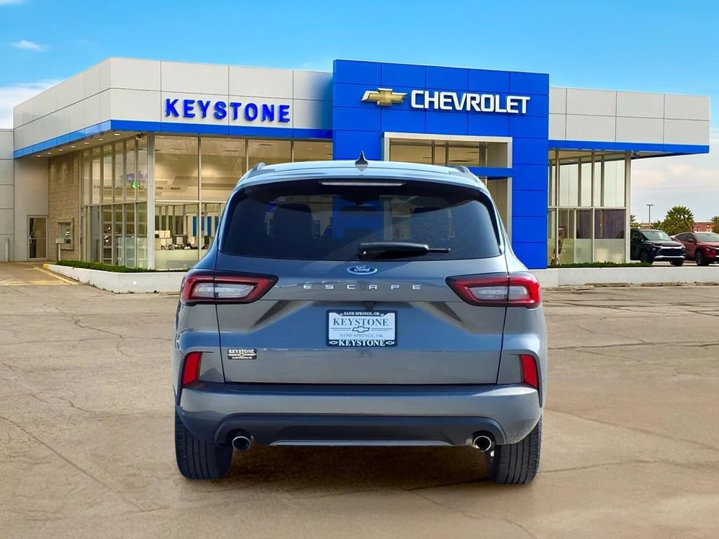 Used 2024 Ford Escape ST-Line FWD image 6
