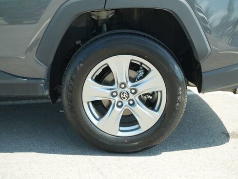 Used 2024 Toyota RAV4 XLE FWD image 44