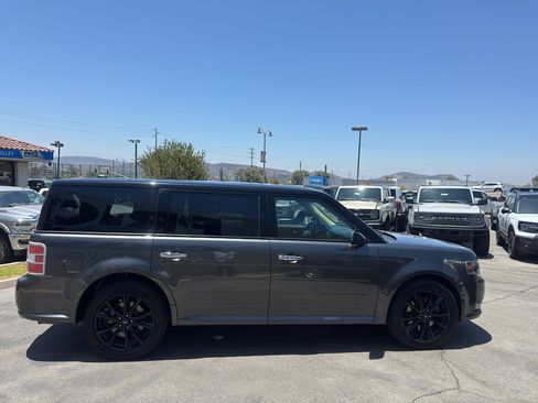 Used 2019 Ford Flex SEL w/ Equipment Group 202A FWD image 4