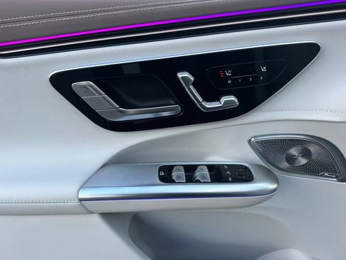 Certified 2023 Mercedes-Benz EQE 500 4MATIC SUV image 27