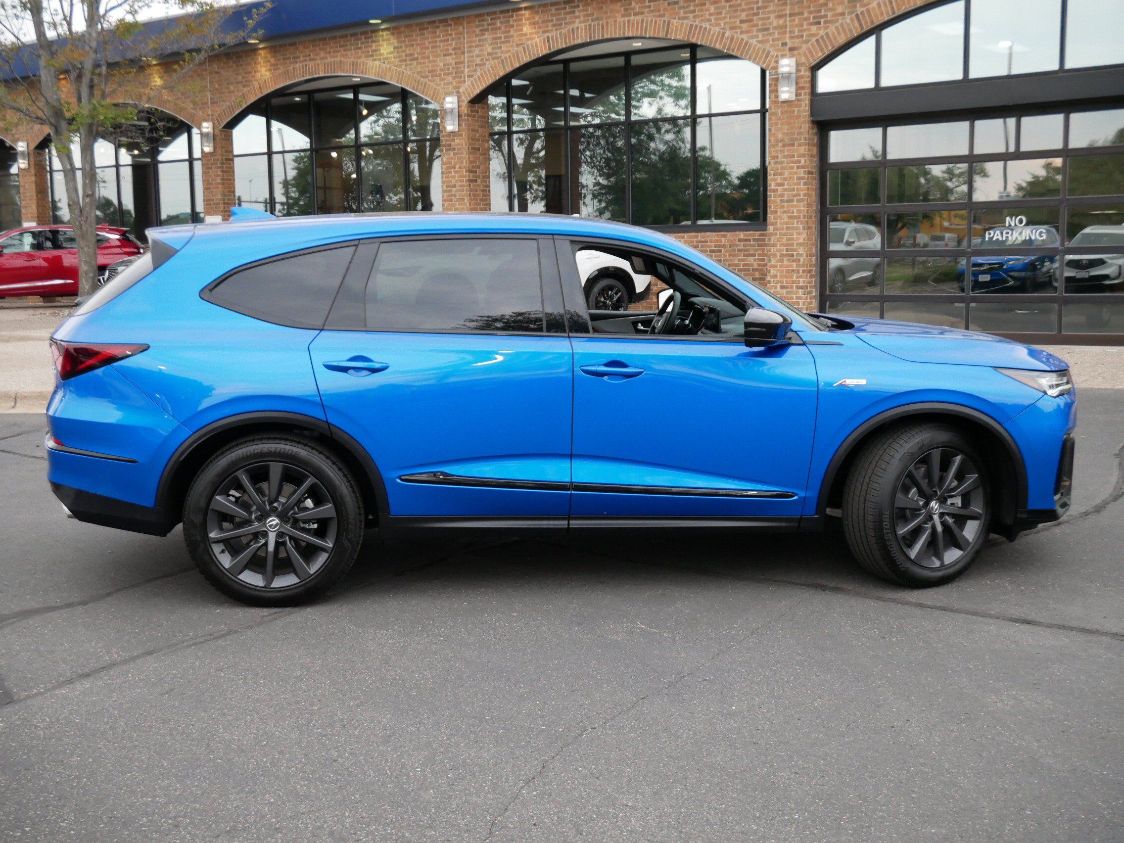 Certified 2026 Acura MDX A-Spec AWD/4WD image 2