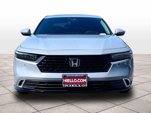 Used 2026 Honda Accord Touring image 2