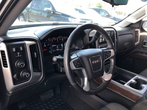 Used 2017 GMC Sierra 1500 SLE w/ SLE Value Package AWD/4WD image 17