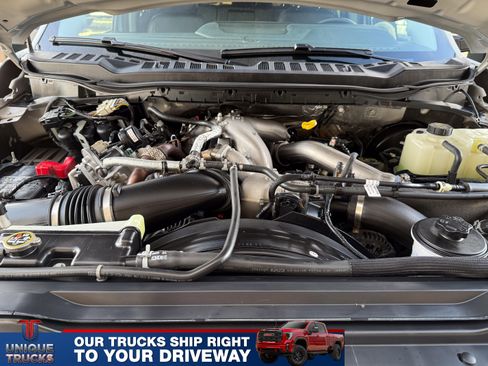 Used 2025 Ford F350 Lariat w/ Black Appearance Package image 14