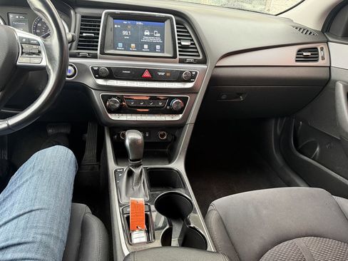 Used 2018 Hyundai Sonata SEL w/ Cargo Package image 15