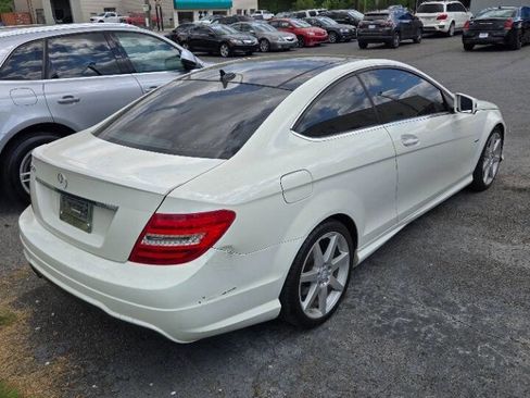 Used 2012 Mercedes-Benz C 250 Coupe image 5